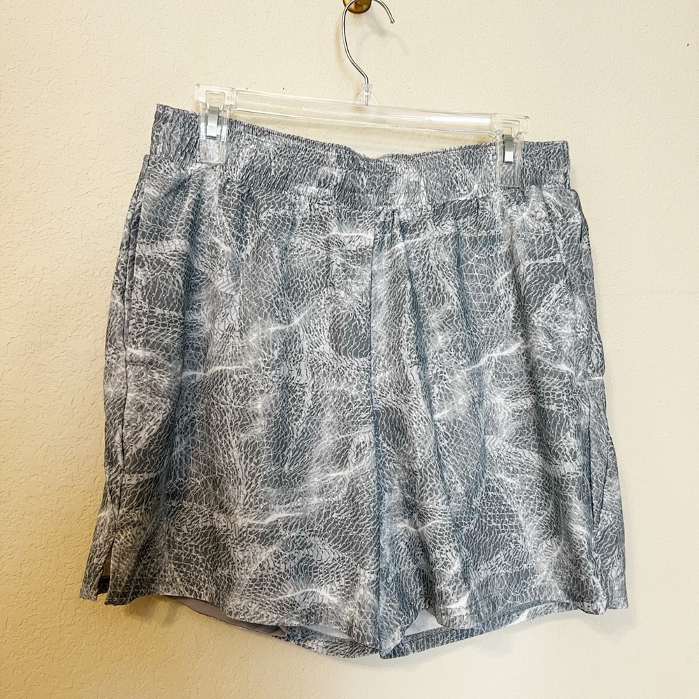 All in Motion Grey Patterned Athletic Shorts